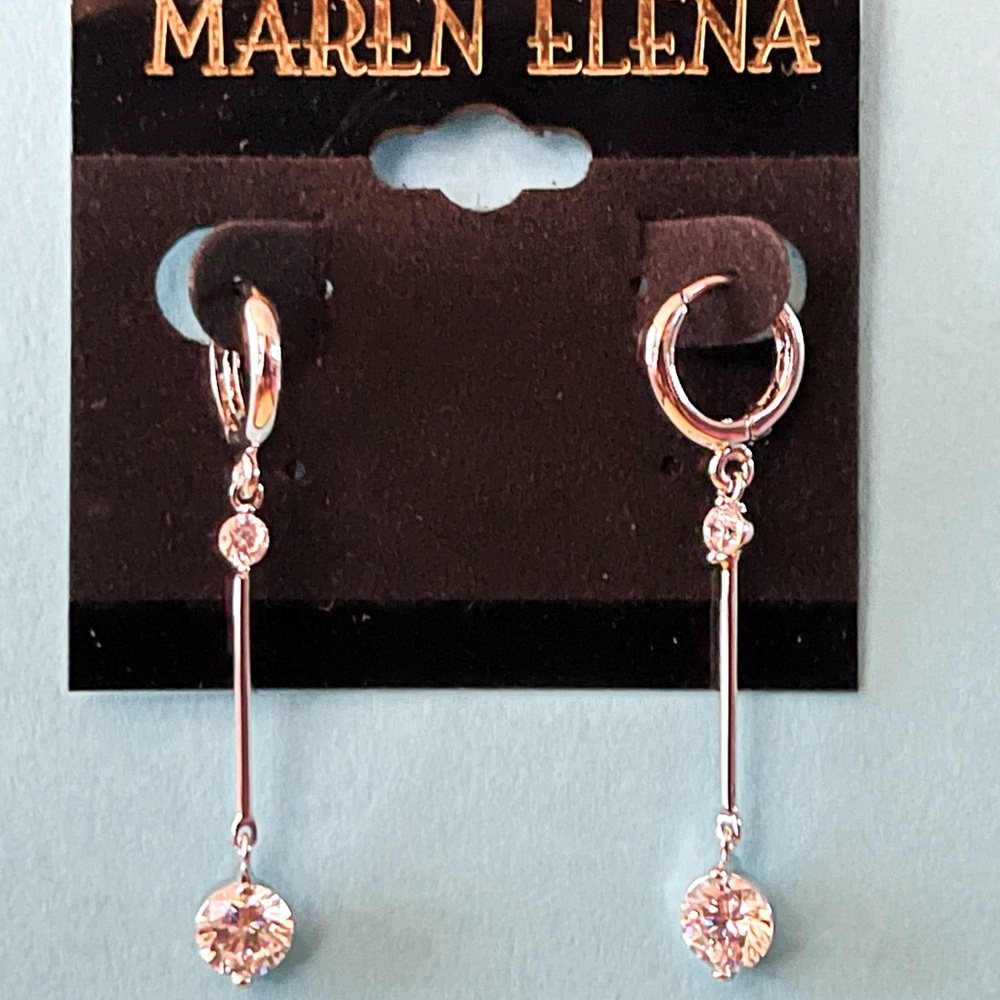 Maren Elena pendulum earrings NEW